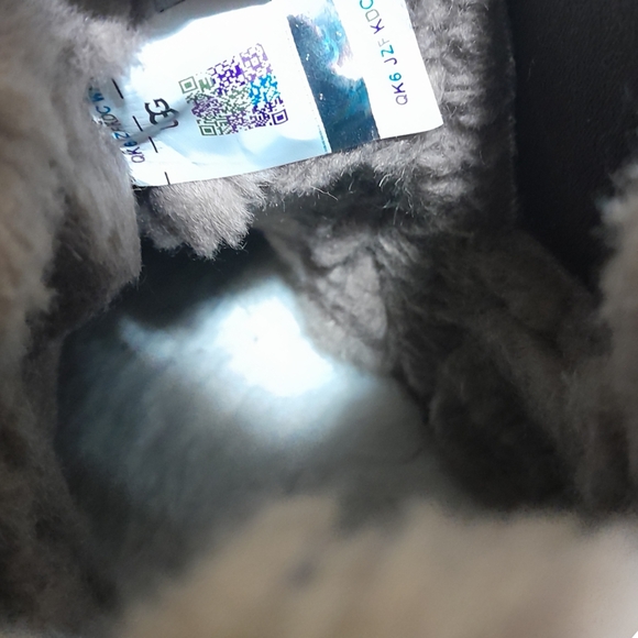 SOLD🔶️🔶️🔶️Men's UGG boots size 9 Neumel Chelsea boots gray - Picture 7 of 10